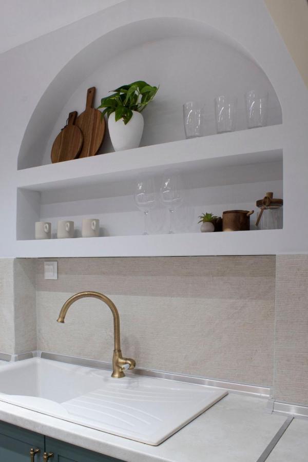 Stylish Modern Classic Apartment テッサロニキ エクステリア 写真